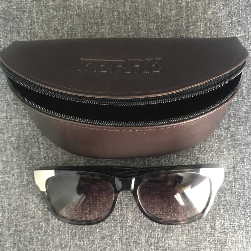 GF Ferre Unisex Sunglasses
